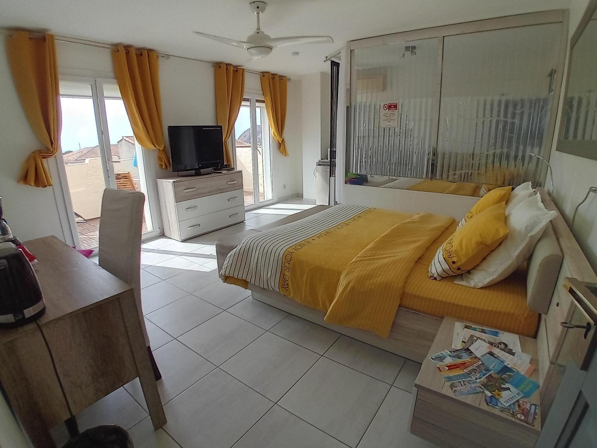Charmante Chambre Avec Vue Mer Λα Σιοτά Εξωτερικό φωτογραφία